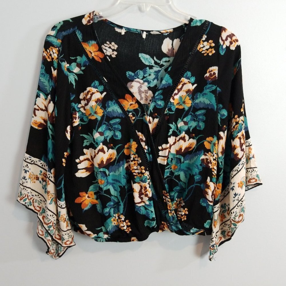 BOho Wide Bell Sleeves Wrap Floral Crop Blouse